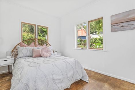 Photo of property in 3 Mountain Road, Western Heights, Rotorua, 3015