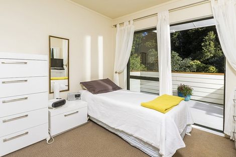 Photo of property in 19/19 Bush View Lane, Northcote Point, Auckland, 0627