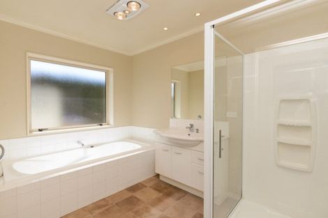 Photo of property in 7 Farmar Street, Mayfield, Blenheim, 7201