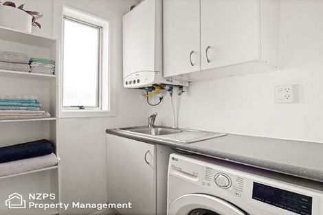 Photo of property in 324 Bay View Road, South Dunedin, Dunedin, 9012