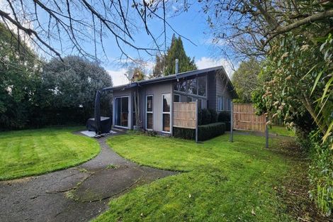 Photo of property in 2 Craig Place, Fairview Downs, Hamilton, 3214