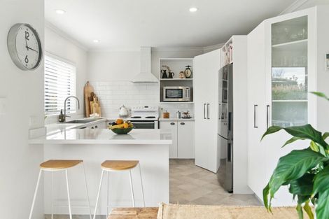 Photo of property in 52 Highfields Drive, Katikati, 3129