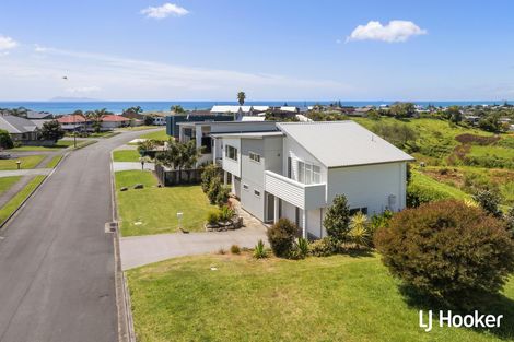 Photo of property in 45 Mayor View Terrace, Waihi Beach, 3611
