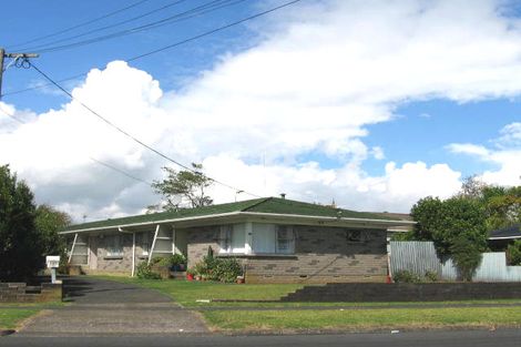 Photo of property in 132 Astley Avenue, New Lynn, Auckland, 0600