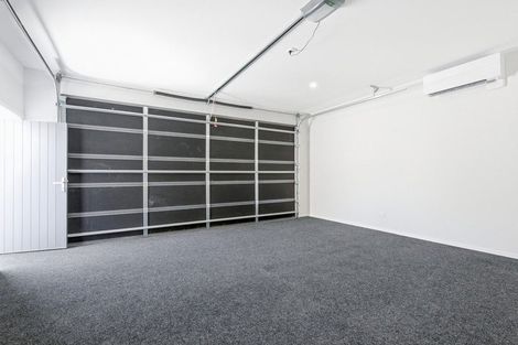 Photo of property in 1 Ara Haewai, Houghton Bay, Wellington, 6023