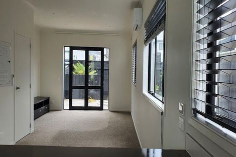 Photo of property in 5 Flounder Road, Hobsonville, Auckland, 0616