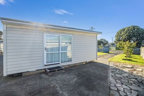Photo of property in 57 Manuka Street, Castlecliff, Whanganui, 4501