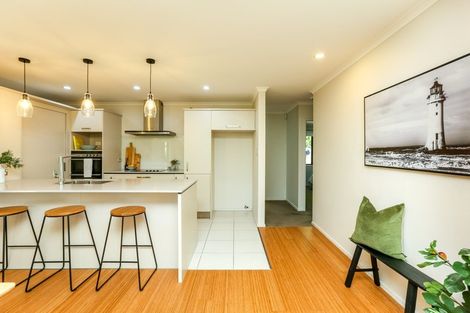 Photo of property in 55 Ainslee Street, Highlands Park, New Plymouth, 4312