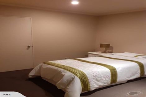 Photo of property in 5 Foresters Crescent, Parklands, Christchurch, 8083