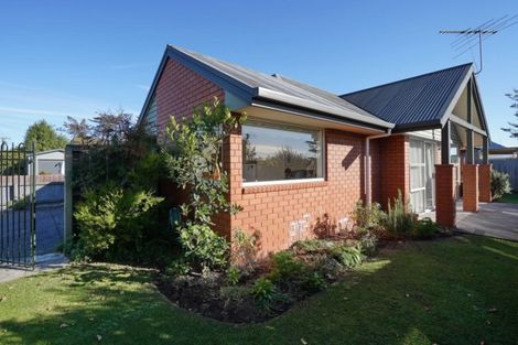 Photo of property in 43 Sails Street, Papanui, Christchurch, 8053