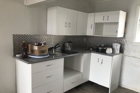 Photo of property in 22 Weymouth Street, New Plymouth, 4310