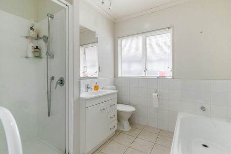 Photo of property in 2/83 Victoria Road, Papatoetoe, Auckland, 2025