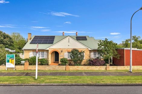 Photo of property in 190 Great South Road, Huntly, 3700
