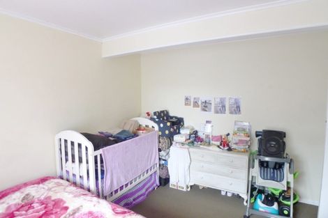 Photo of property in 28 Sturdee Road, Manurewa, Auckland, 2102