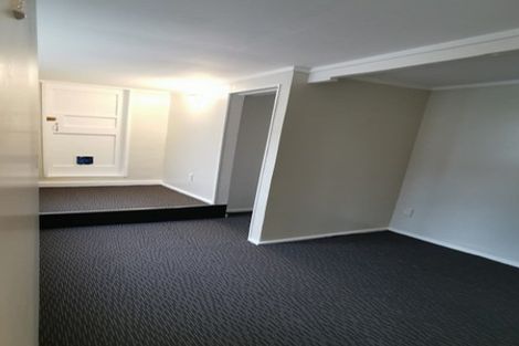 Photo of property in 10 Korokoro Road, Korokoro, Lower Hutt, 5012