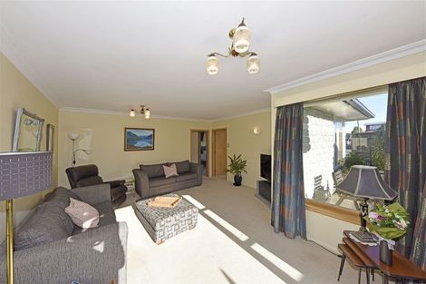 Photo of property in 12 Aileen Place, Upper Riccarton, Christchurch, 8041