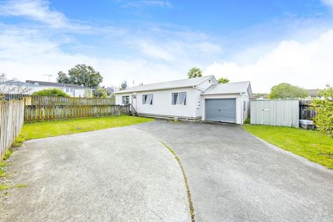 Photo of property in 1/9 Trimdon Street, Randwick Park, Auckland, 2105