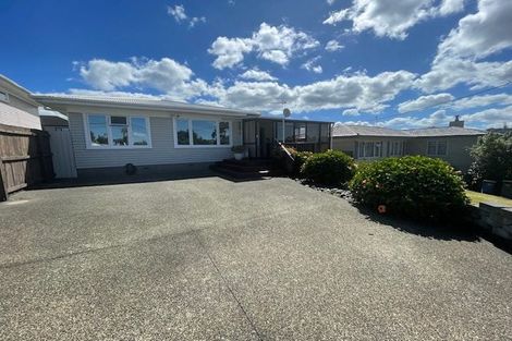 Photo of property in 1/26 James Street, Bayview, Auckland, 0629