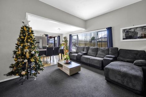 Photo of property in 22 Mahoe Street, Inglewood, 4330