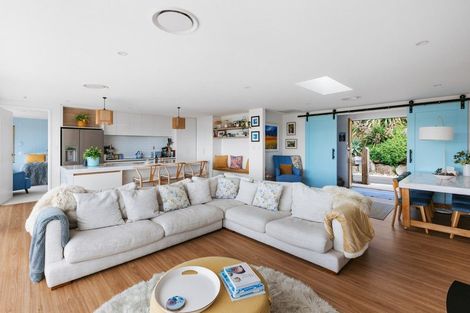 Photo of property in 10 Josephine Place, Omokoroa, 3114