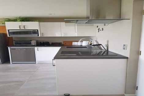 Photo of property in 30 Harry Ell Drive, Cashmere, Christchurch, 8022