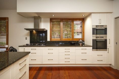 Photo of property in 17a Montgomery Terrace, Hokowhitu, Palmerston North, 4410