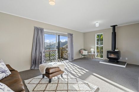 Photo of property in 1 Bunratty Grove, Wainuiomata, Lower Hutt, 5014