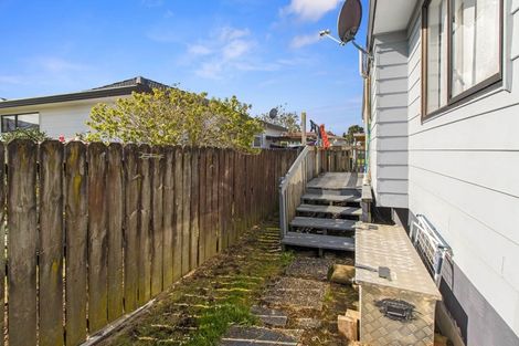 Photo of property in 1/18 Norrie Smith Avenue, Flat Bush, Auckland, 2023