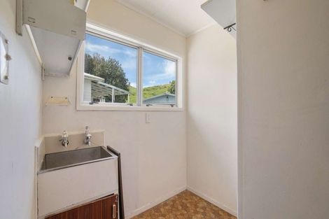 Photo of property in 37 Einstein Street, Outer Kaiti, Gisborne, 4010
