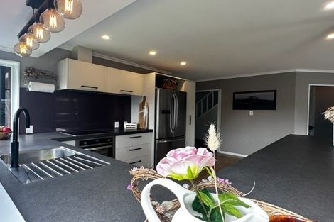 Photo of property in 6 Hampton Place, Springvale, Whanganui, 4501