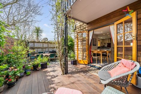 Photo of property in 2a Hobbs Grove, Epuni, Lower Hutt, 5011