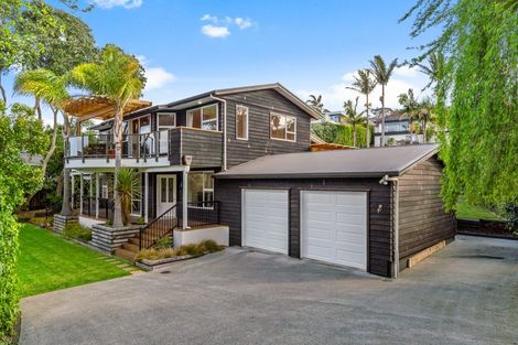 Photo of property in 99 Churchill Road, Murrays Bay, Auckland, 0630