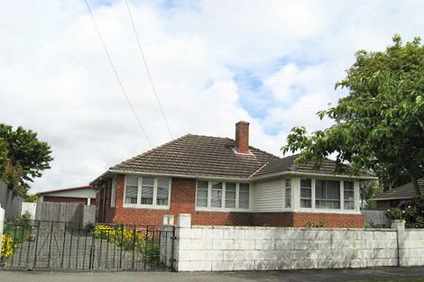 Photo of property in 3 Bateman Avenue, Bryndwr, Christchurch, 8053