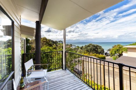Photo of property in 14 Glenelg Road, Red Beach, 0932