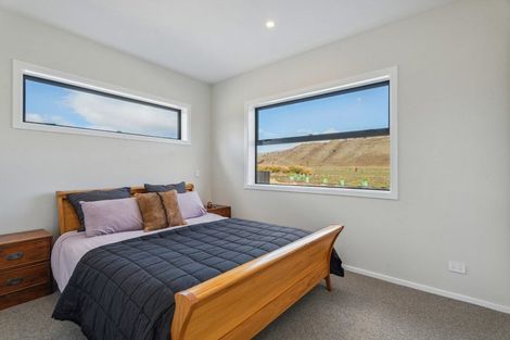 Photo of property in 217 Stevenson Road, Wanaka, 9382