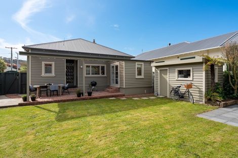 Photo of property in 20 Coughtrey Street, Saint Clair, Dunedin, 9012