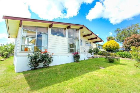 Photo of property in 17 Rewarewa Street, Owhata, Rotorua, 3010