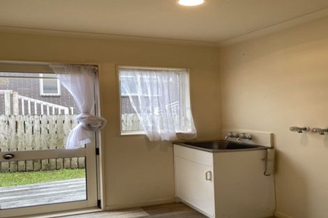 Photo of property in Chantelle Close, 44e Lavery Place, Sunnynook, Auckland, 0632