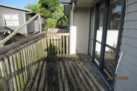 Photo of property in 27 Brougham Place, West Harbour, Auckland, 0618