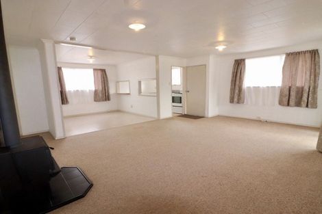 Photo of property in 976 Tremaine Avenue, Roslyn, Palmerston North, 4414