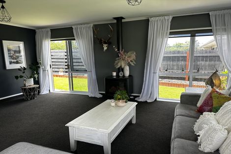 Photo of property in 6 Hampton Place, Springvale, Whanganui, 4501