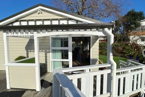 Photo of property in 14 Sale Street, Cockle Bay, Auckland, 2014