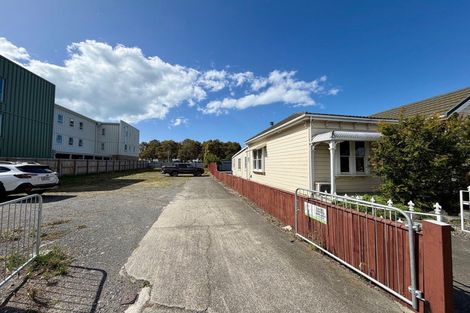 Photo of property in 102 Wellesley Road, Napier South, Napier, 4110