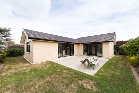 Photo of property in 85 Rosalie Terrace, Kelvin Grove, Palmerston North, 4414