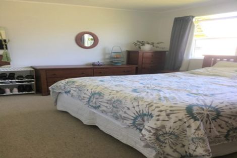 Photo of property in 51 Ngakoti Street, Urenui, 4375