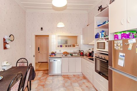 Photo of property in 137 Bell Street, Whanganui, 4500