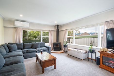 Photo of property in 8 Hereford Street, Stoke, Nelson, 7011