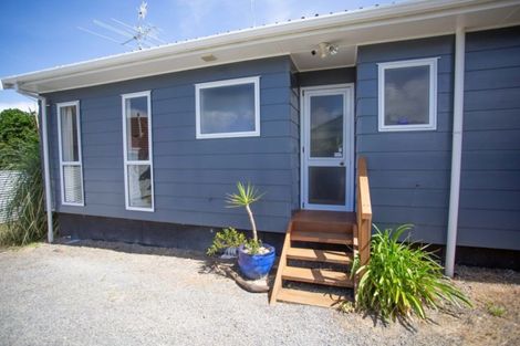 Photo of property in 7a William Street, Waikanae Beach, Waikanae, 5036