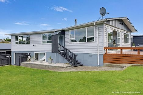 Photo of property in 2 Bromley Place, Westown, New Plymouth, 4310