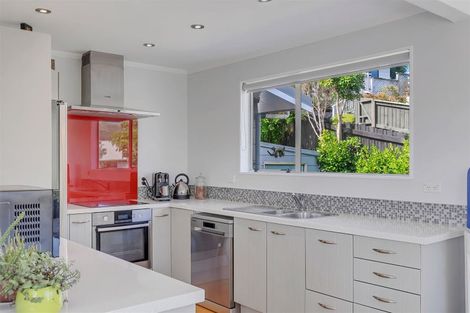 Photo of property in 64 Sea Vista Drive, Pukerua Bay, 5026